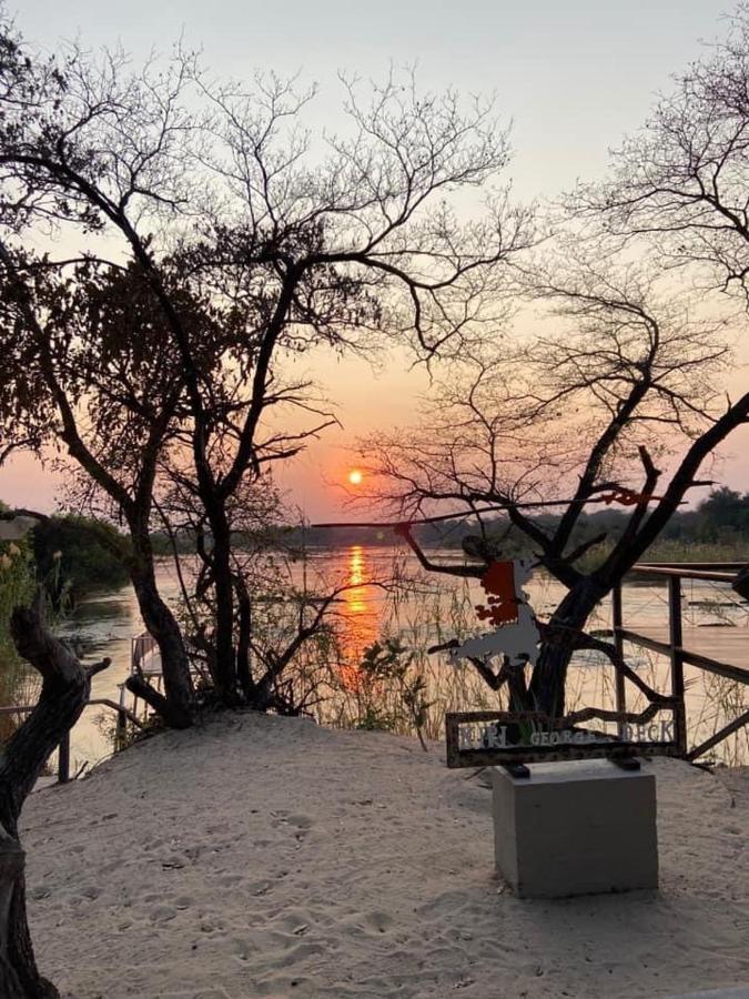 White Sands Lodge Divundu Екстериор снимка
