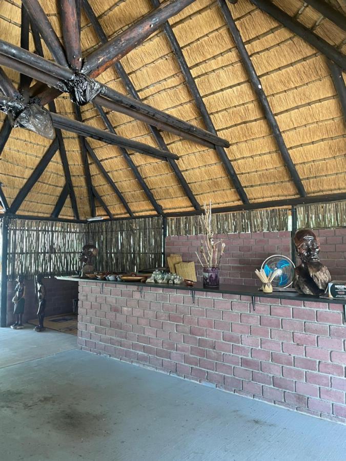 White Sands Lodge Divundu Екстериор снимка