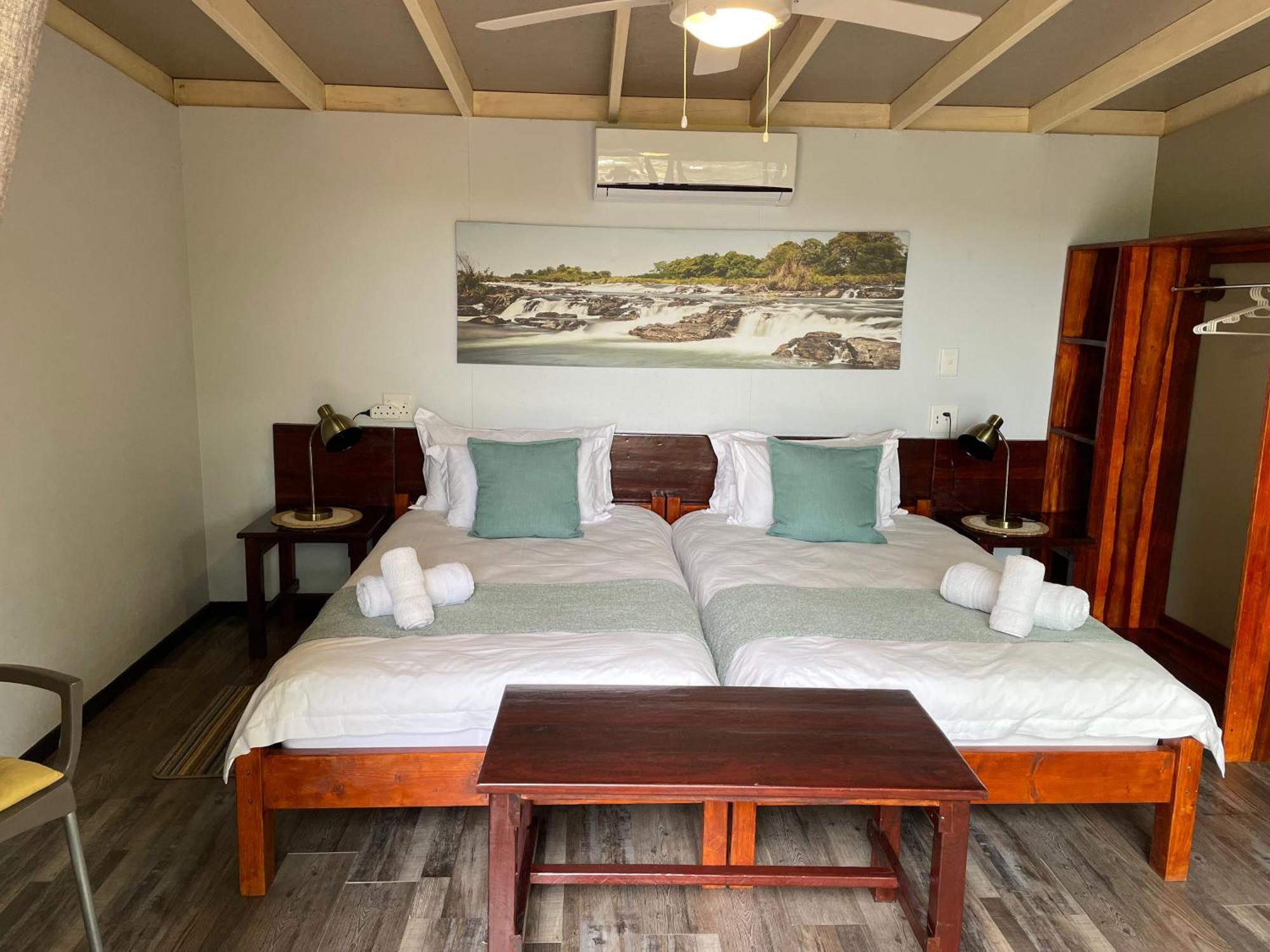 White Sands Lodge Divundu Екстериор снимка