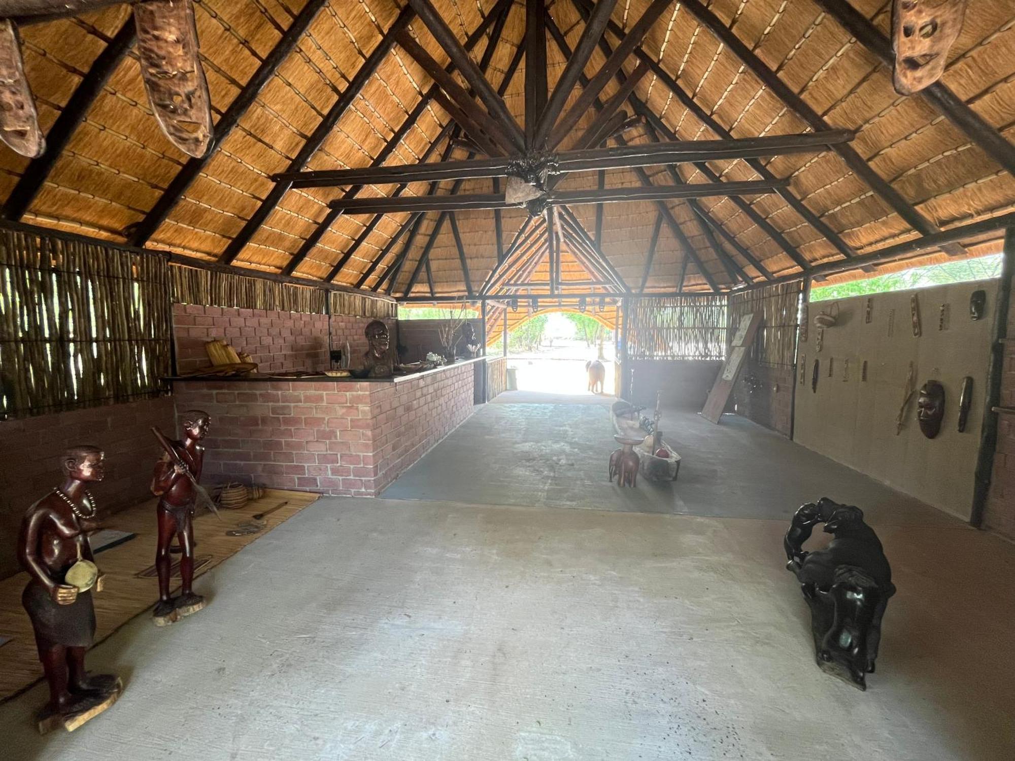 White Sands Lodge Divundu Екстериор снимка